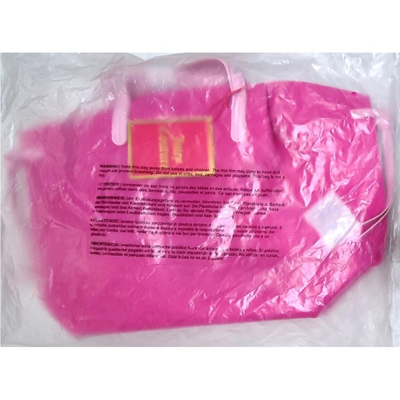 Juicy Couture Vibrant Pink Tote - Picture 3 of 4